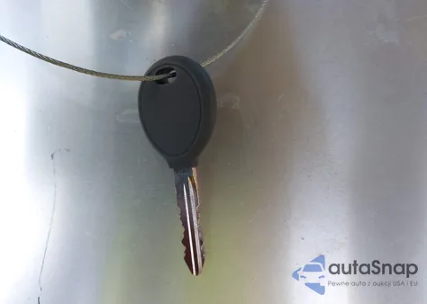 2011 Chrysler 200 Touring из США, поврежденный, VIN 1C3BC1FG0BN536211